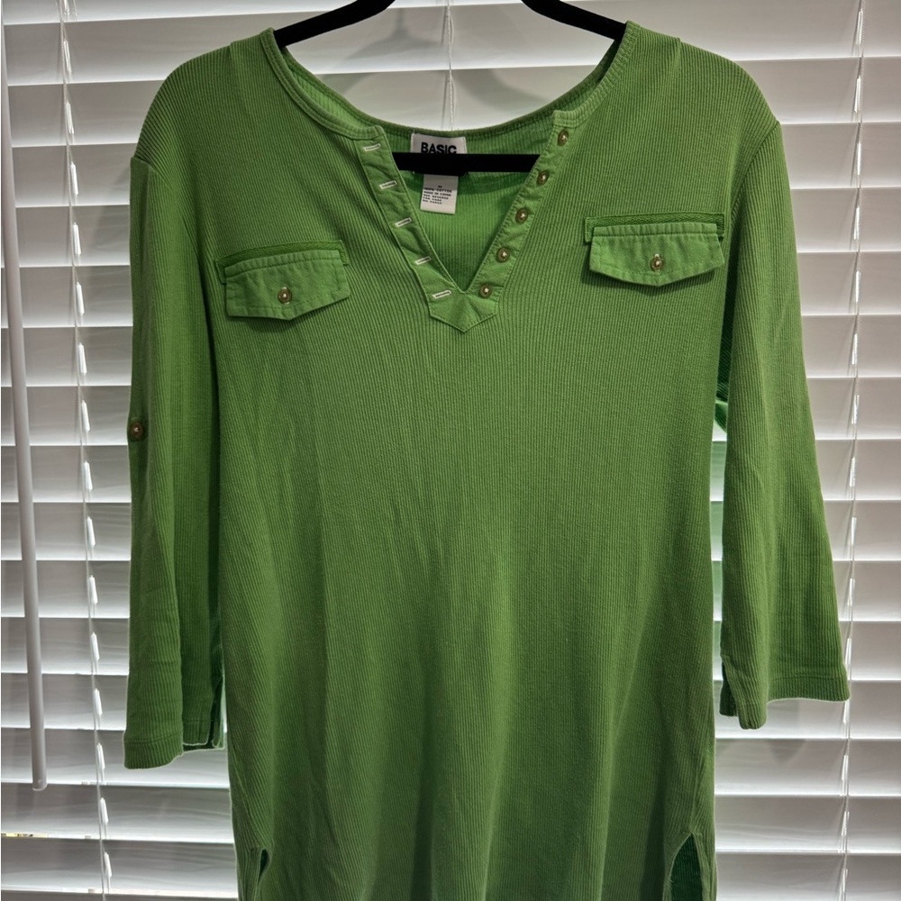 Basic Concepts Green 3/4 Sleeve Top